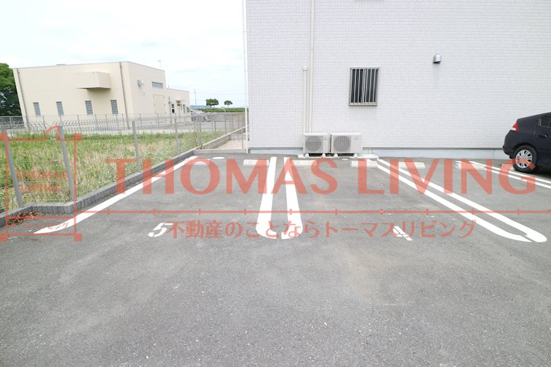 アーケイディア 駐車場