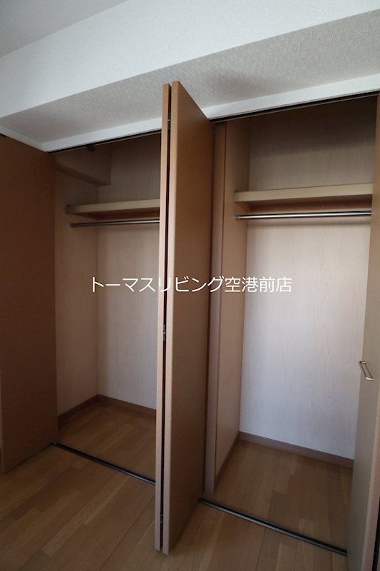 シャトレ東 収納