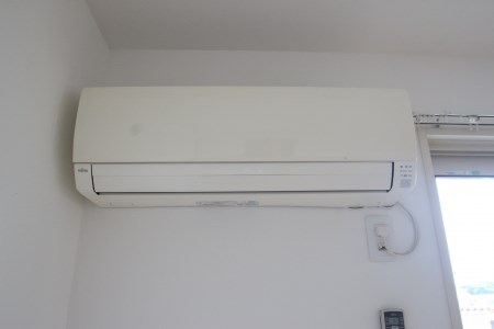 オッツ丸善 写真は別号室です。