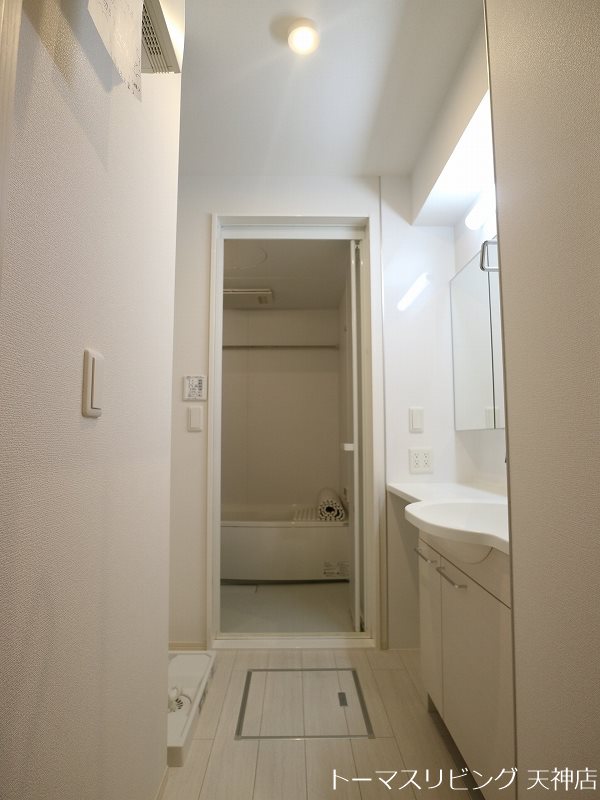 D-room地行  その他