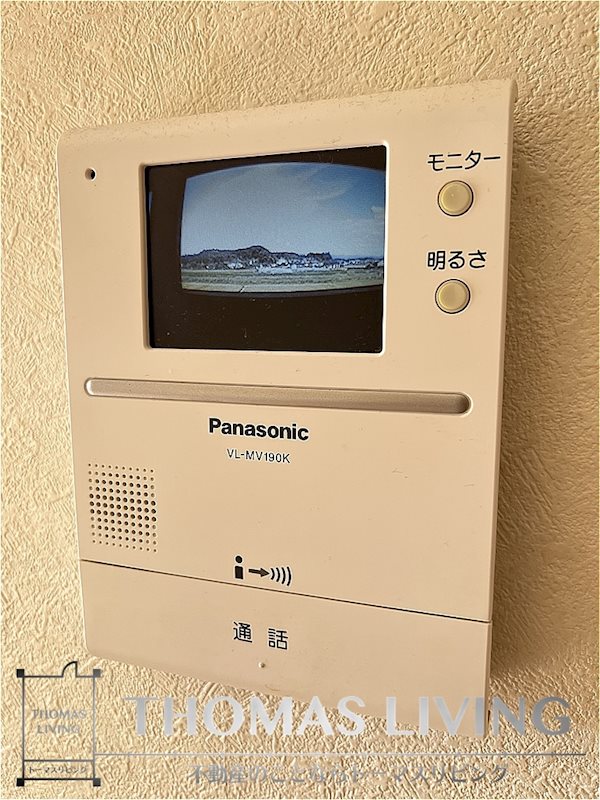 ボーベルメゾン モニターインターフォン付きですよ。
