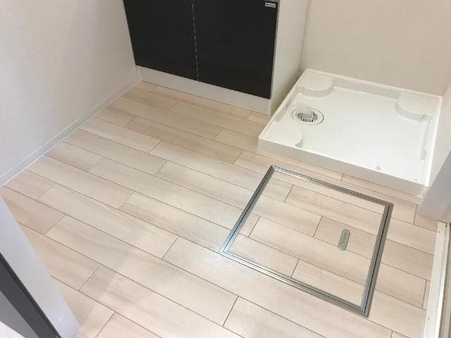 Urban Cross White Water 春日 洗面脱衣所　※別号室参考写真