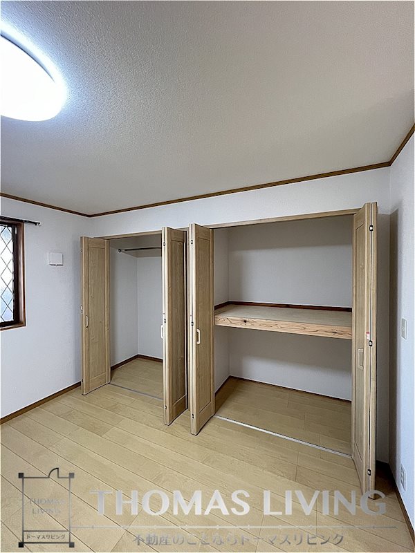 原田ビル 大容量のクローゼット御座いますよ。