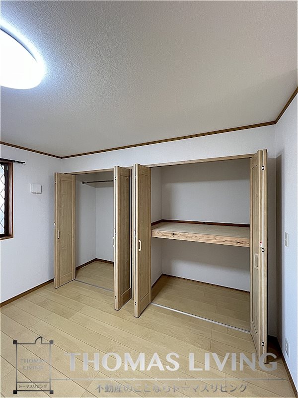 原田ビル 大容量のクローゼット御座いますよ。