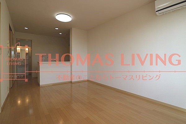 カーサアッコッリェンテ野見山 リビング