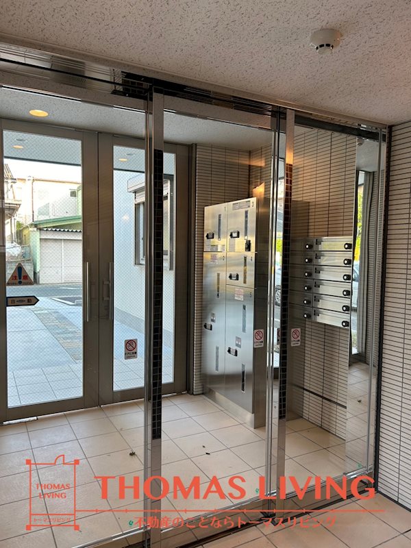 シャトー宝町 エントランス