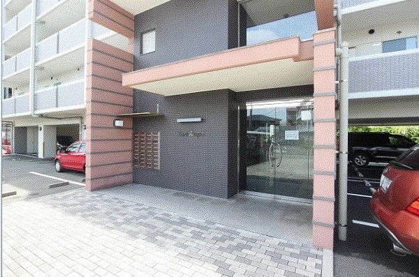 福岡県宗像市田熊４丁目 エントランス