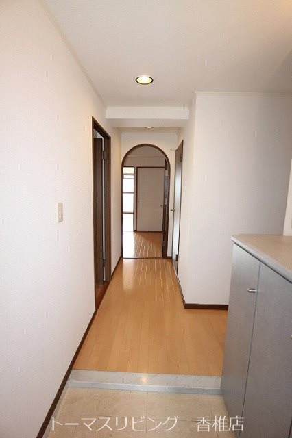香椎東映マンション 玄関（別号室参考写真）