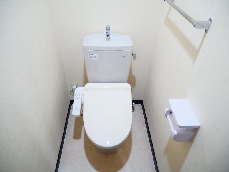 エレガンスコトブキ トイレ　※別号室参考写真