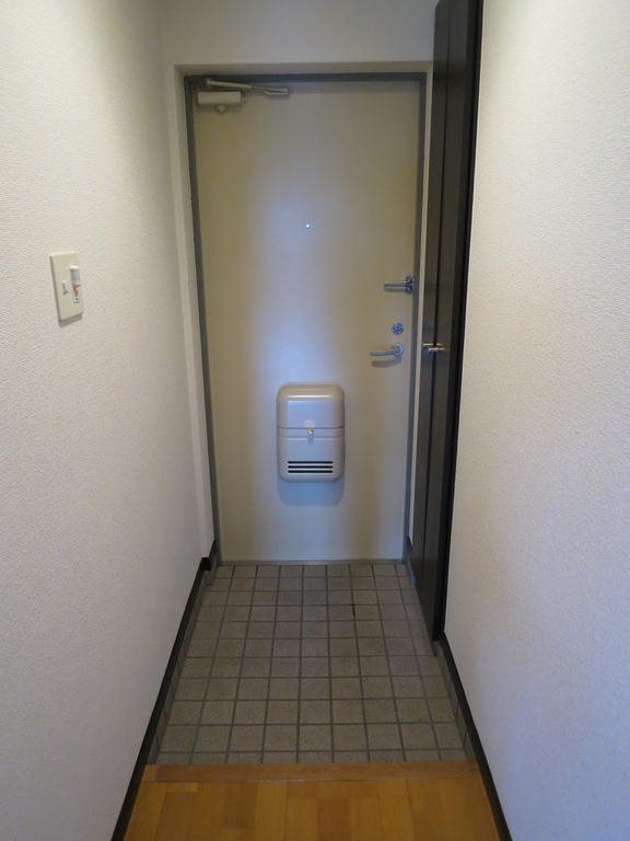 エレガンスコトブキ 玄関　※別号室参考写真