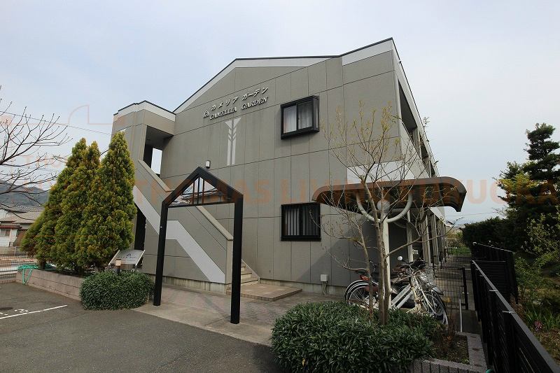 古賀市・新宮町・福津市でお部屋を探される際は、トーマスリビングへお気軽にご相談ください。