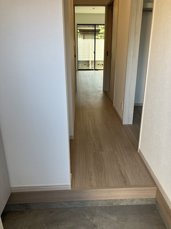 アリュール賀茂（ALLURE　KAMO） 玄関