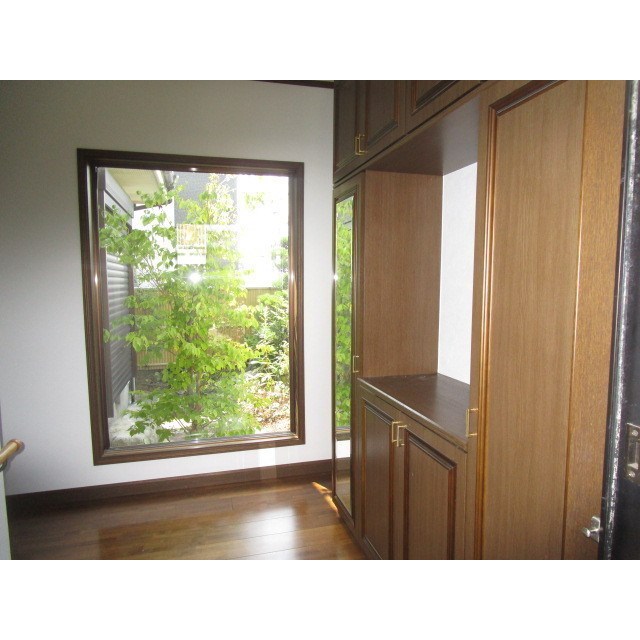 青山2丁目戸建 玄関