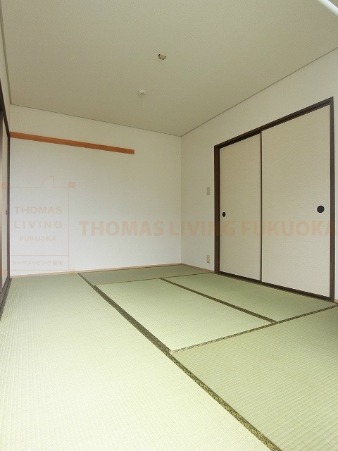 ヴルヴァール観世 ※別部屋参考