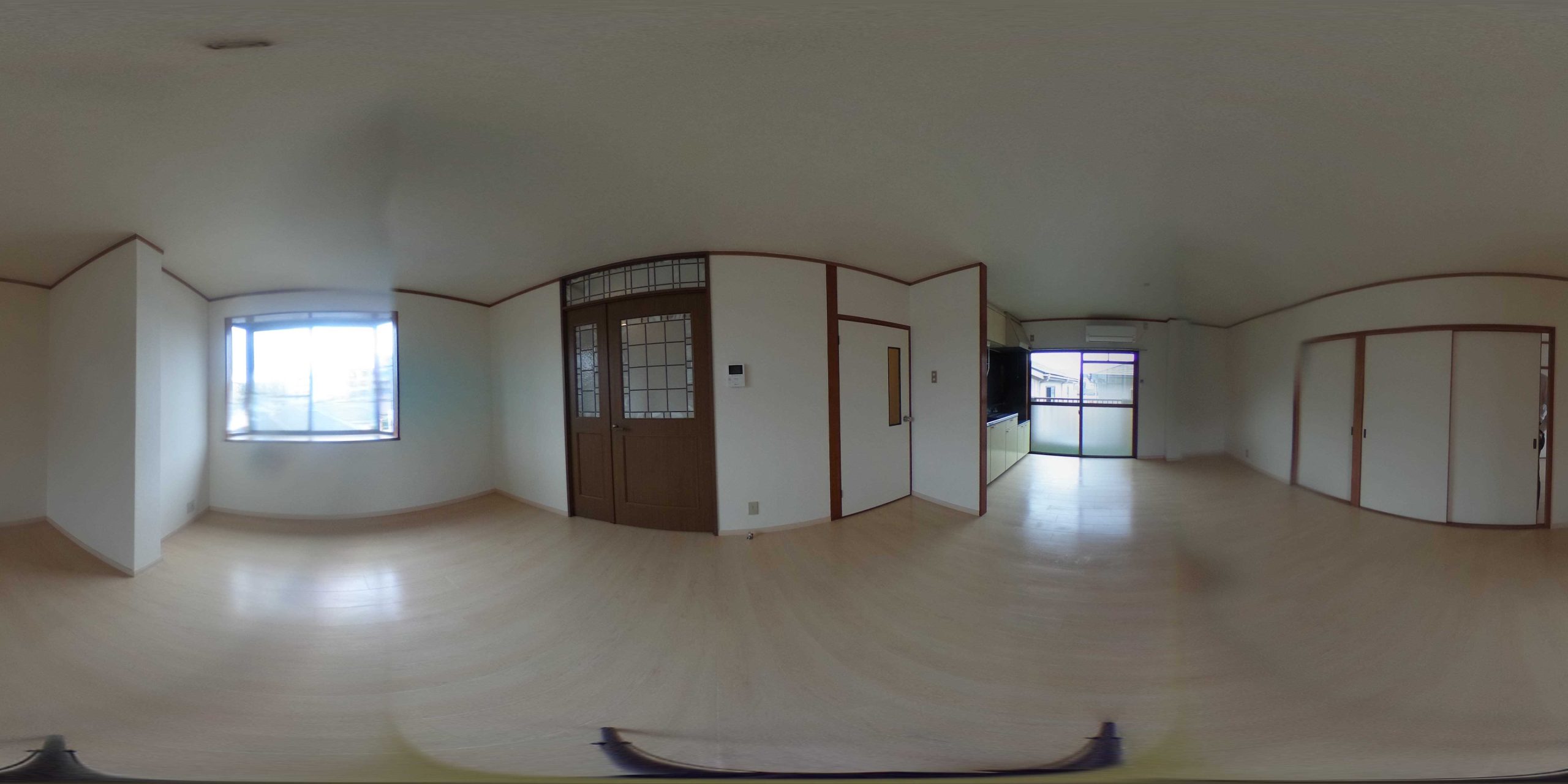 リビング　※別号室参考写真
