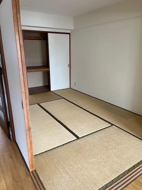 コアマンション井尻 収納