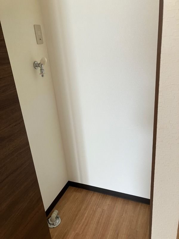 生津ビル 洗濯機置き場