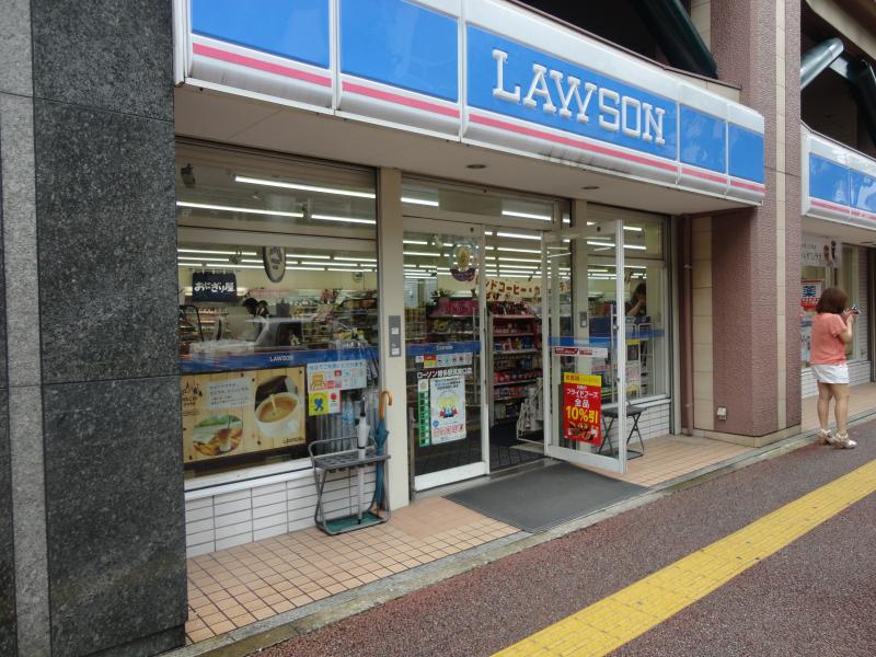 エンクレストGRAN博多駅前 ローソン