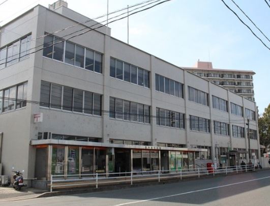 Alivis南福岡south 博多南郵便局