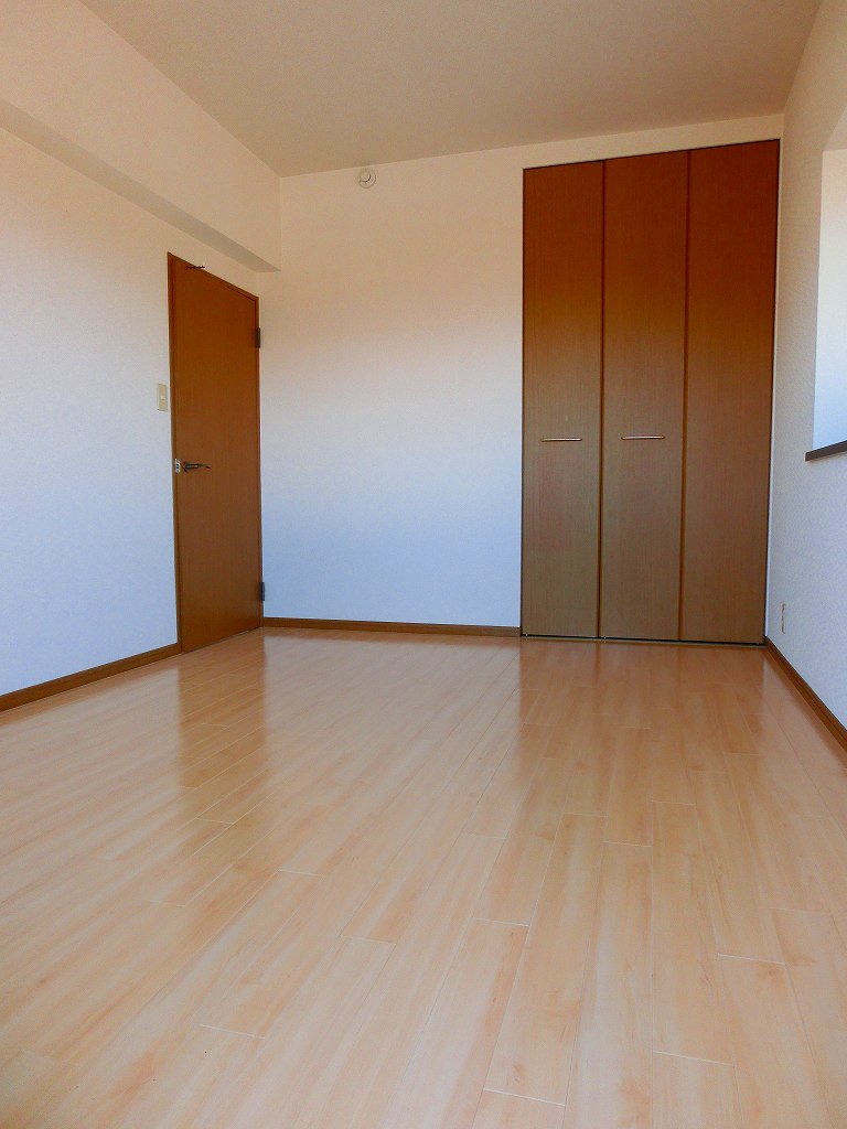 グランドソフィア20 陽当たり良好で明るいお部屋・別号室参考写真