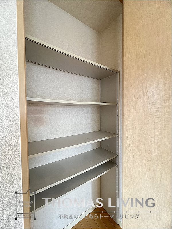 プレステージ楽市 A棟 収納