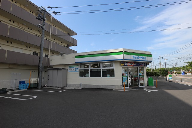 コリーナベルデⅢ ﾌｧﾐﾘｰﾏｰﾄ 新宮深町店