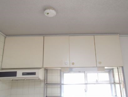 車屋第5ビル 上部収納※別号室参考写真