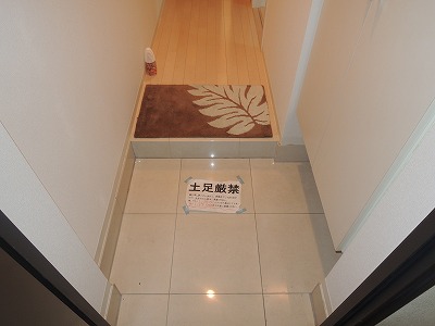 福岡県福岡市南区清水１丁目 玄関