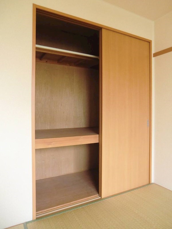 コンフォーレ梅山 押入れ・別号室参考