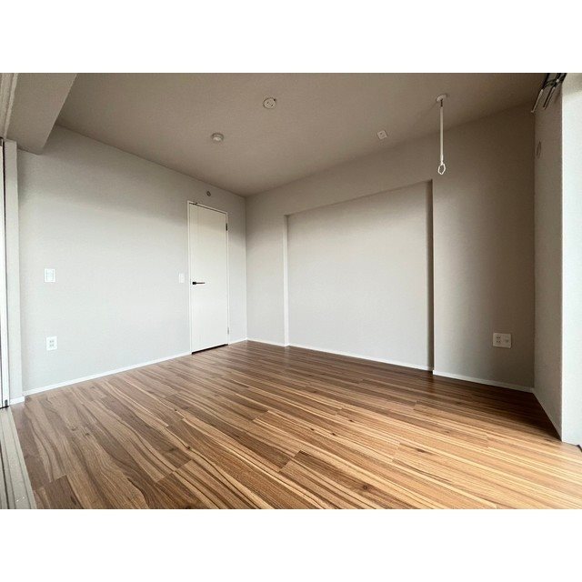 アリビオ春日野 ※建築中のため、別物件参考写真