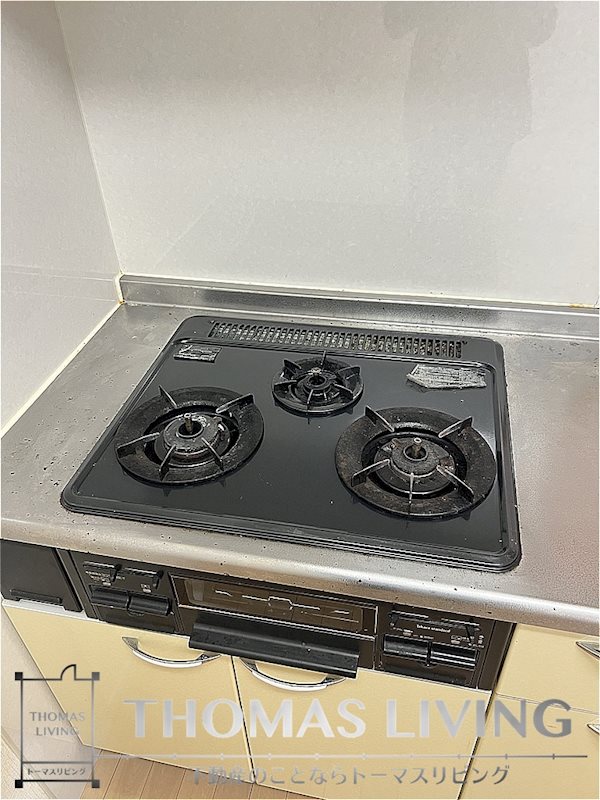 クレアールライフ桂川 3口コンロ御座いますよ。