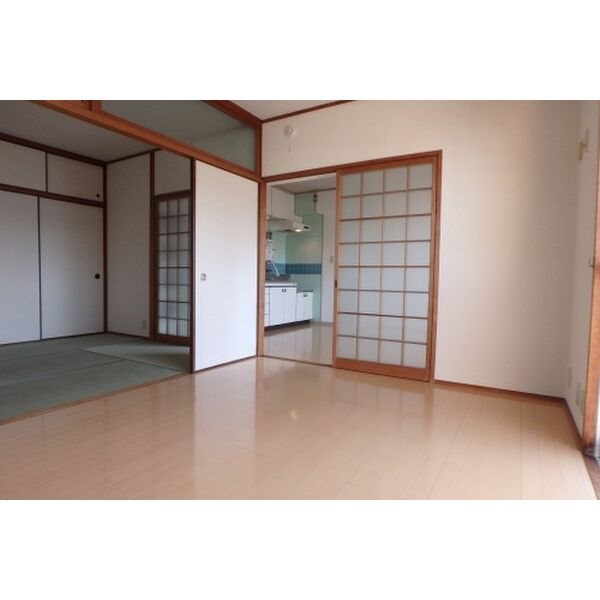 レジデンス宮原 洋室　※別号室参考写真