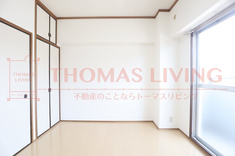 エステートピア 洋室　※別号室参考写真