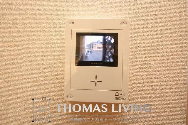 サニーコート川島 B モニターインターフォンでセキュリティ面も安心ですね。