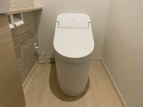 E・Maison　Nishijin トイレ
