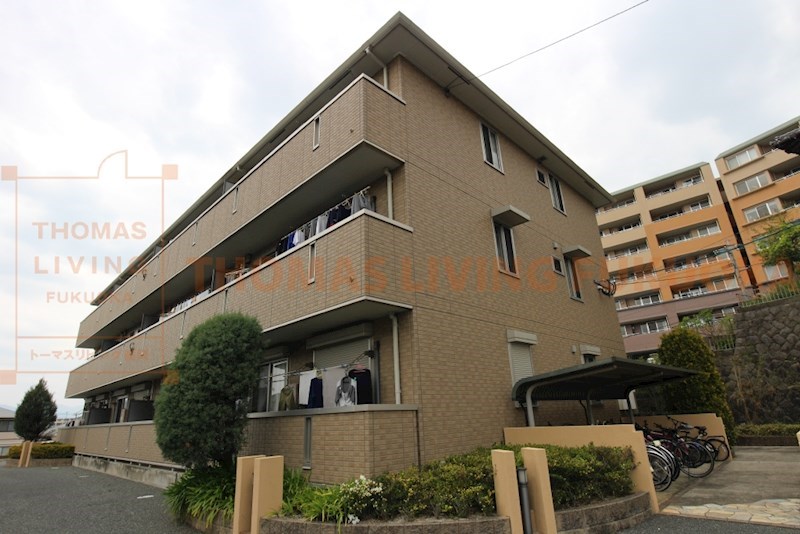 ロイヤルブルーB棟 外観