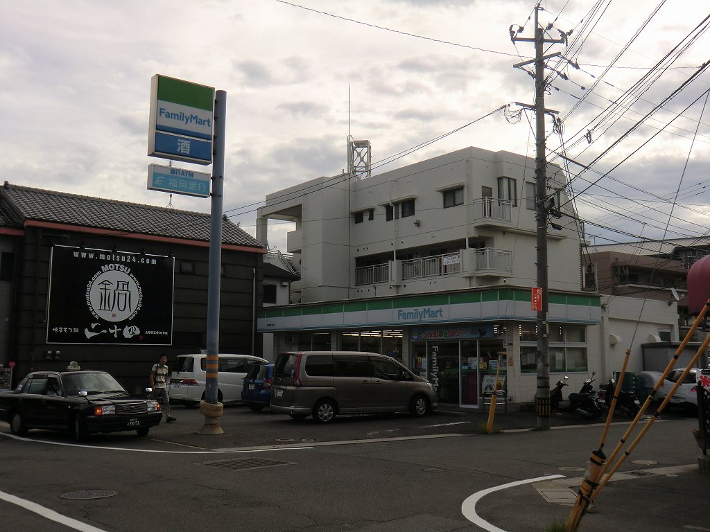グランシャリオ ファミリーマート五条駅前店