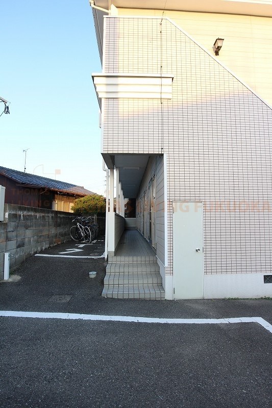 インターレジデンス エントランス