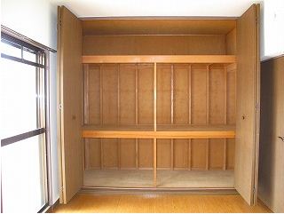 アークヒルズ三宅 押入れ　※別号室参考写真