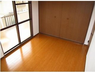 アークヒルズ三宅 洋室　※別号室参考写真