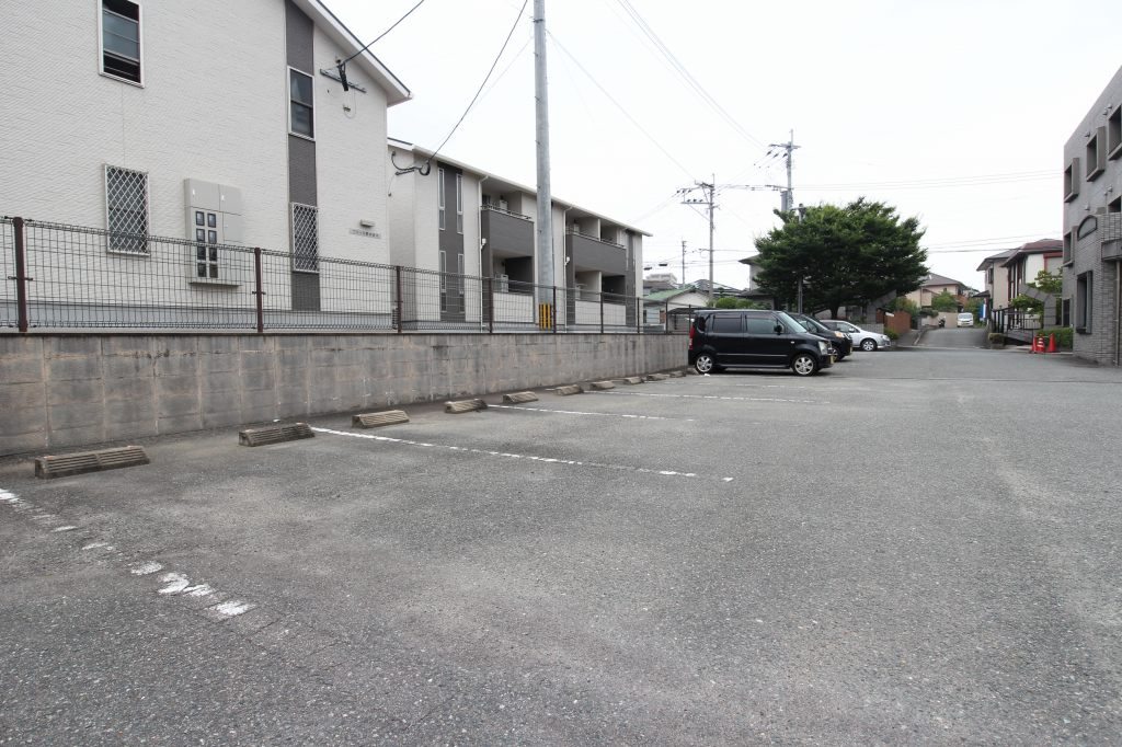OAK　VILLA野多目レジデンス 敷地内駐車場