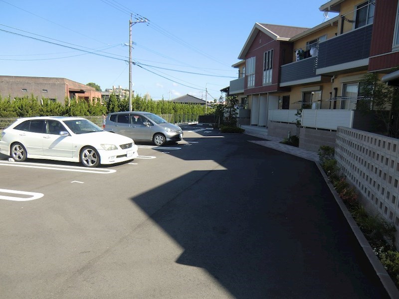 エレガンスコート水城Ⅰ 敷地内駐車場
