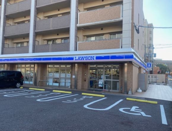 Casa Felice ﾛｰｿﾝ 吉塚本町店
