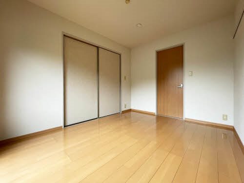クレストハイツⅢ 洋室
