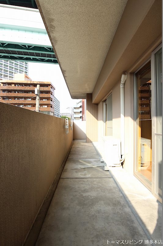クリムゾン博多Ⅱ  参考写真