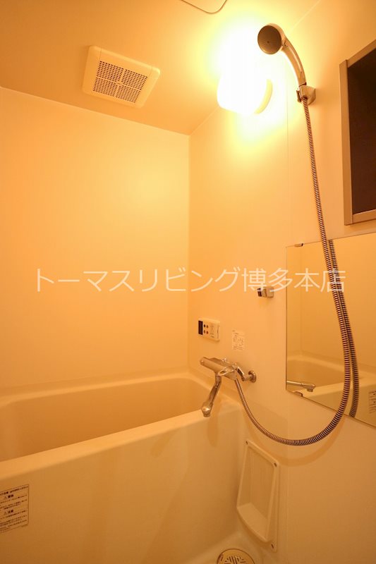 アイセレブ天神東 ※別号室参考写真