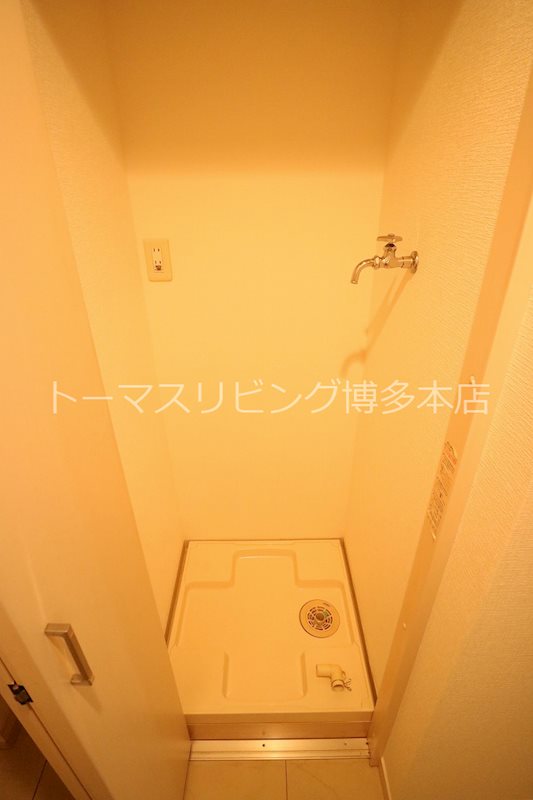 アイセレブ天神東 ※別号室参考写真