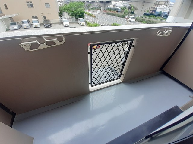 リーブラ都府楼壱番館 ベランダ
