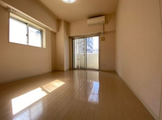 エステムプラザ天神EASTプレミアムタワー 洋室です。別階層参考写真。