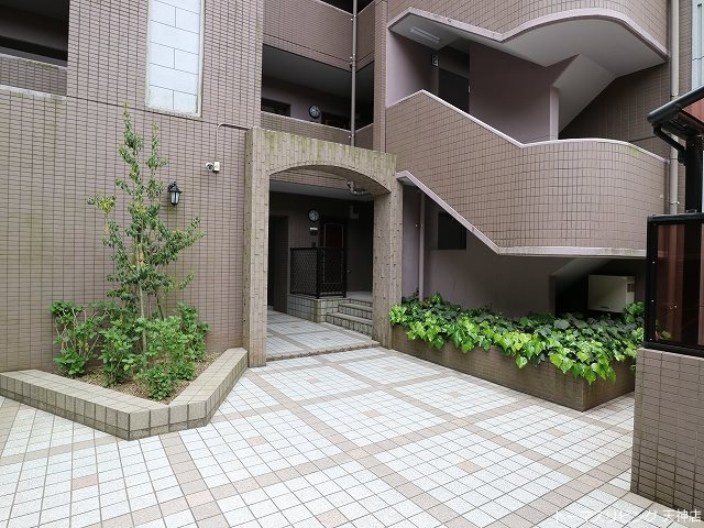 アートウィル赤坂 エントランス
